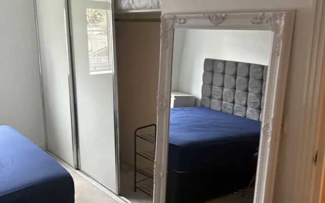Inviting 2-bed Apartment in Bushey