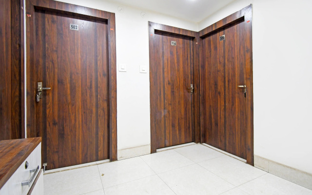 Super Townhouse Sahayogi Nagar Near Big Bazaar