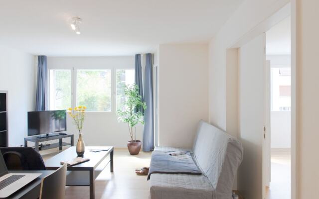 ZH Kreuzplatz I - Hitrental Apartment