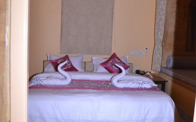 Hotel Chouhan Palace