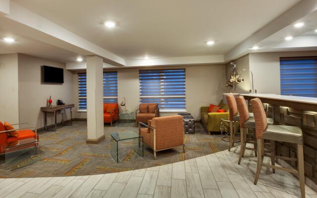 Holiday Inn Express & Suites Fredericton, an IHG Hotel