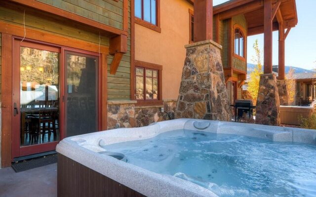 Fairway Springs by Utopian LVH