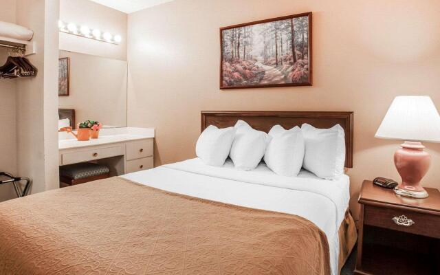 Quality Inn Port Angeles - near Olympic National Park