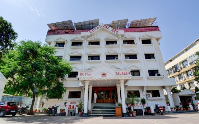 hotelImage