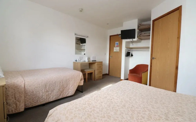 Sandringham Hotel