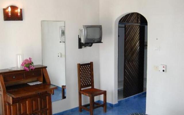 Hotel Conti