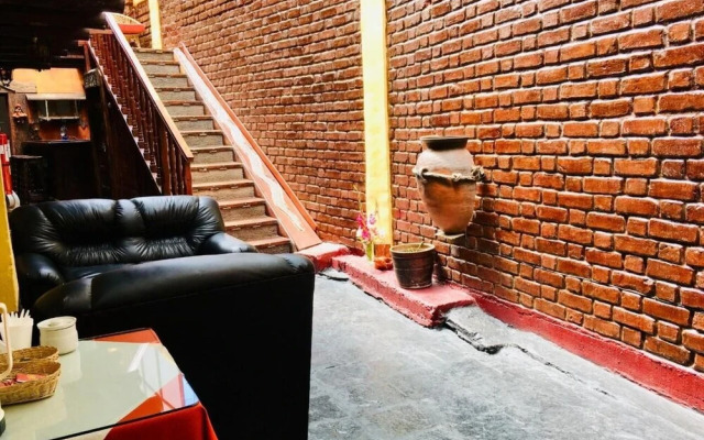 Hotel Alli's House