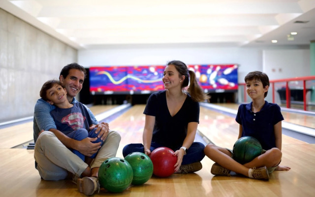 Almenat Embu das Artes, Tapestry Collection by Hilton