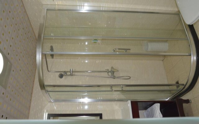 Chengdu Konggang First Class Hotel
