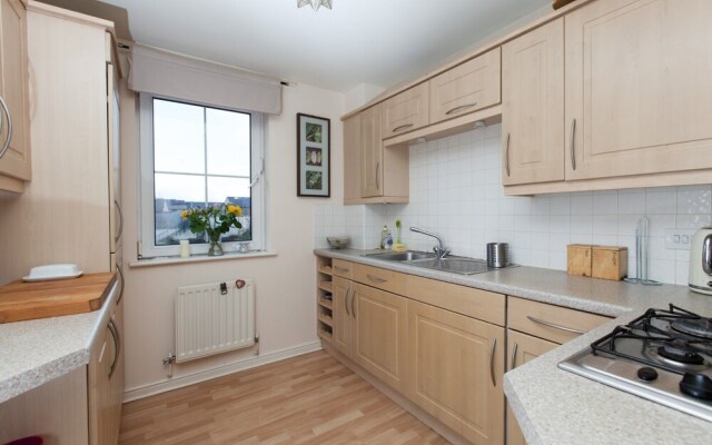 Cozy, Complete Flat for 4 in Leith