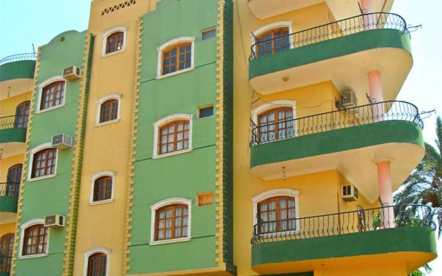 Farida Apartments