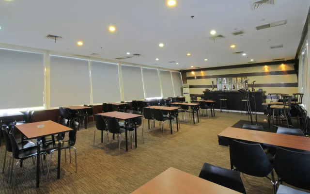 三宝拢艾里新邦利马哈迈德达赫兰6B酒店(Airy Simpang Lima Ahmad Dahlan 6B Semarang)