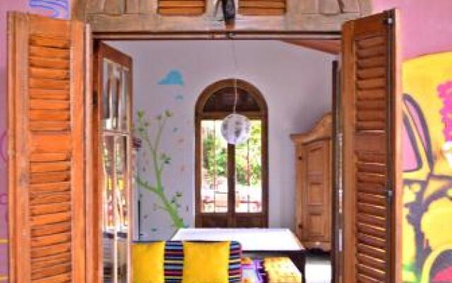 Surftopia Surf House