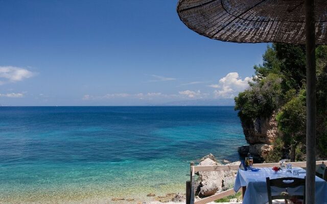 Glyfada Beach Villas