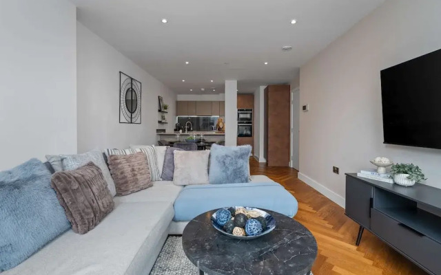 Seraphine Residence - Luxury 1BR Apartment