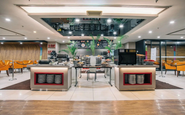 Oakwood Hotel & Residence Kuala Lumpur