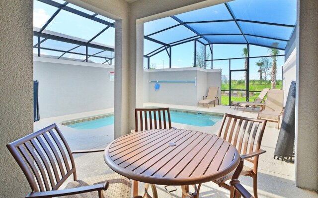 Storey Lake 4 Bedroom Townhome w Splashpool - 1603ST