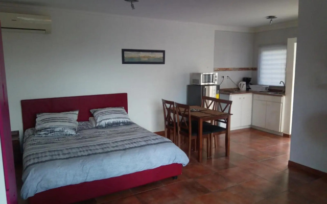 Studio with beautiful sea view