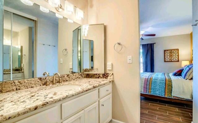 5602 N 76th Place, Scottsdale