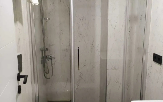 White Golden Suite Hotel