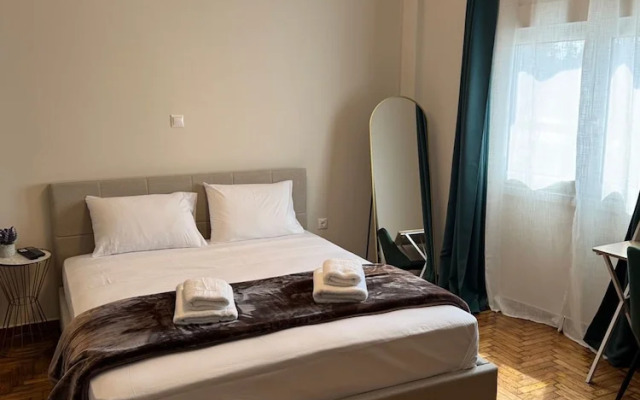 Athenian Stay Chara s 2 Apartment