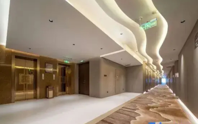 Millennium Walk Wei Cheng Sha Travel Cultural Hotel (Gulou Branch)