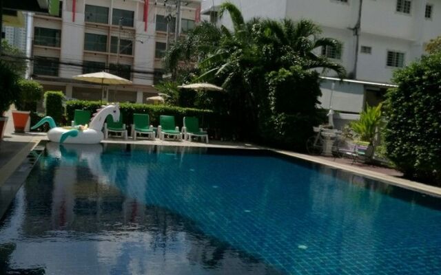 Ud Pattaya Hotel