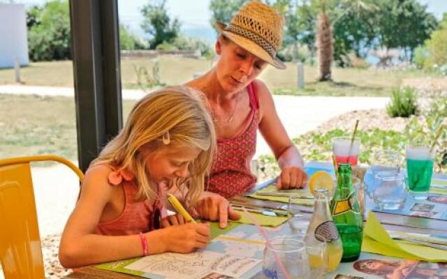 Camping de l'Eve****