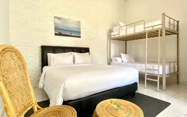 Piltik Homestay – Guest Rooms – Siborongborong