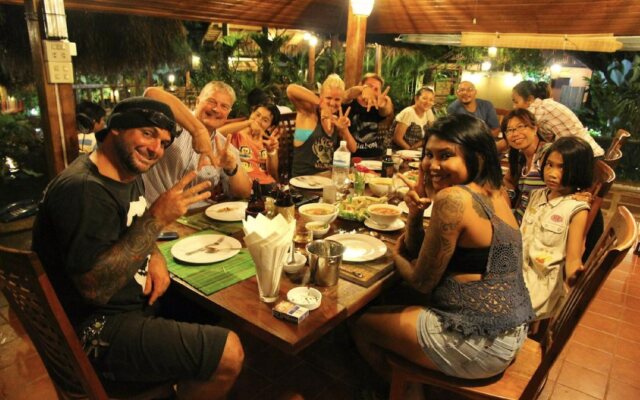 Frog and Catfish Country Inn