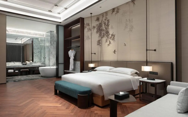 Wyndham Huaihua South