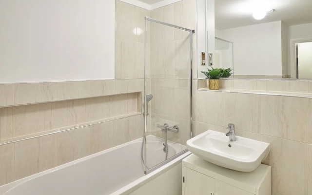 Host Stay Turnstones Apartment