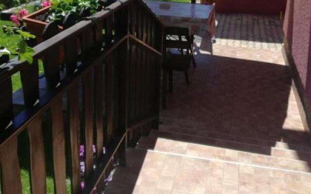 Studio Apartments Una