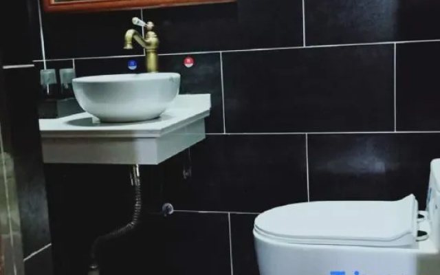 Qingyuan Motel – Bathroom – Qiandongnan