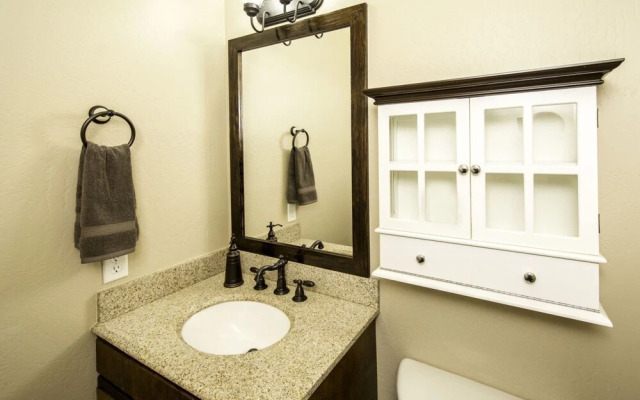 Silver Saddle Mountain Retreat