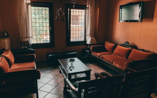 Elena Guesthouse
