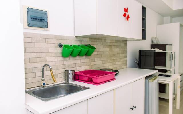 Nice And Cozy Studio At Paramount Skyline Serpong Apartment
