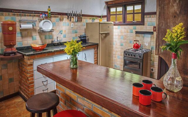 Sitio na Serra dos Orgaos com rio de aguas cristalinas