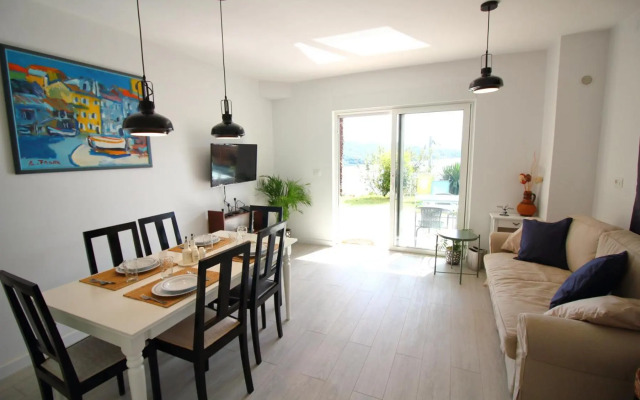 Tramontana apartment - Cozy and charming close to sea