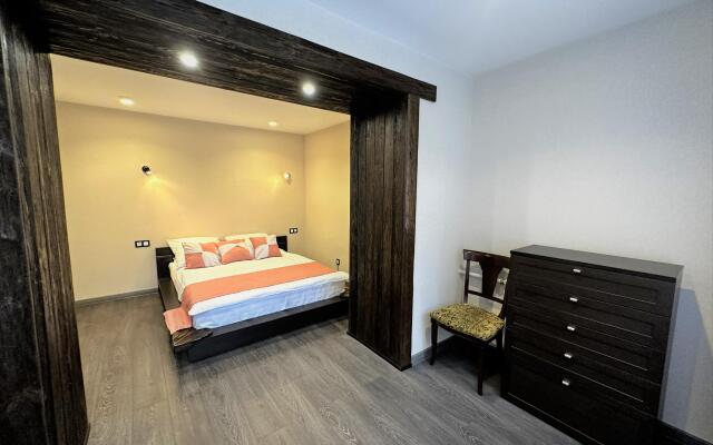 Gubernskiy Dvor Hotel