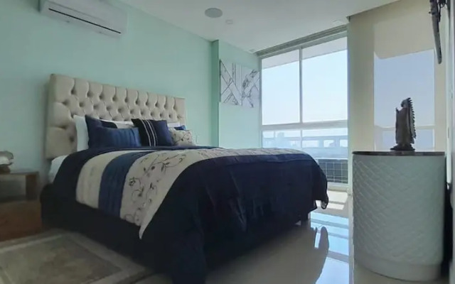 The Clover Suite