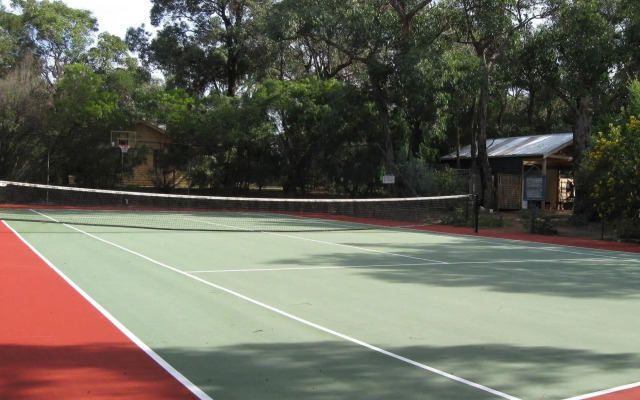 Split Point Cottages