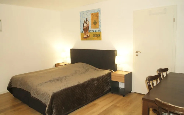 SILONCE Hotels & Restaurant