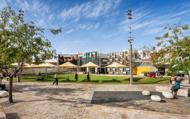 Best Western Northbridge Apartments