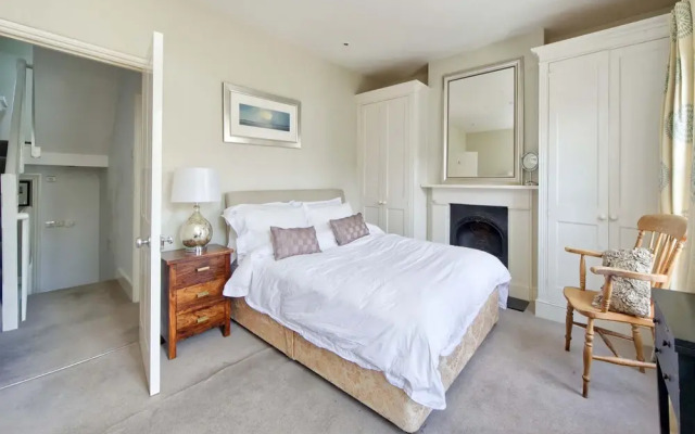 Stunning 3 bed Home With Garden - Wandsworth