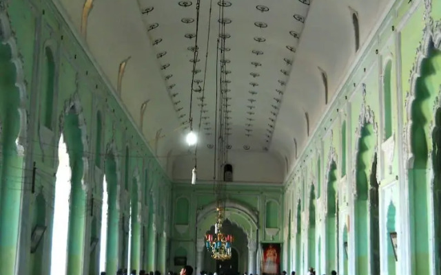 Mohan Hotel