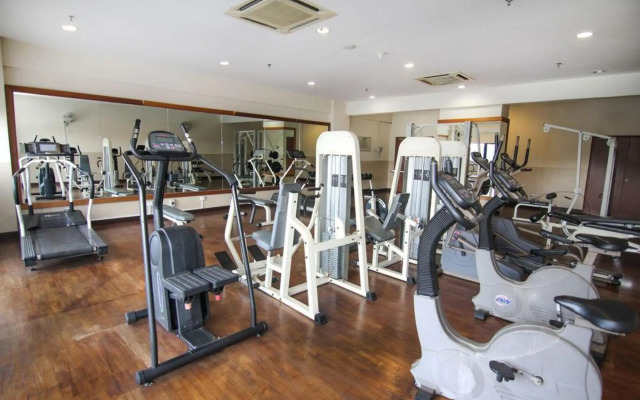 Peninsula Residents All Suite