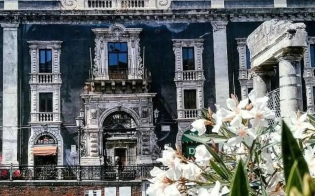 Santa Barbara Apartment