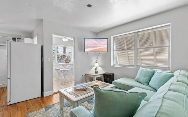 Flagler Suites 4