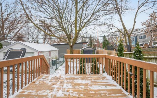 Designer 3Br & 2WR Townhouse